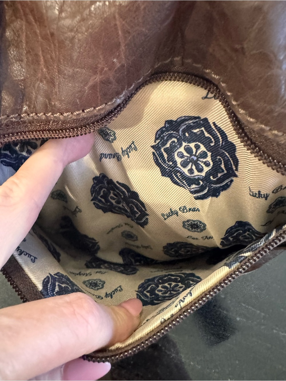 🤎Lucky Brand Leather Patchwork Convertible Tote Crossbody Bag Brown - Picture 7 of 11